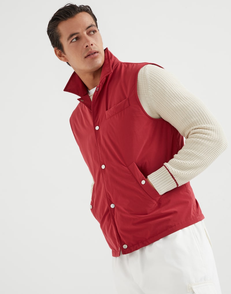 BRUNELLO CUCINELLI MEN'S RED SNAP BUTTON VEST