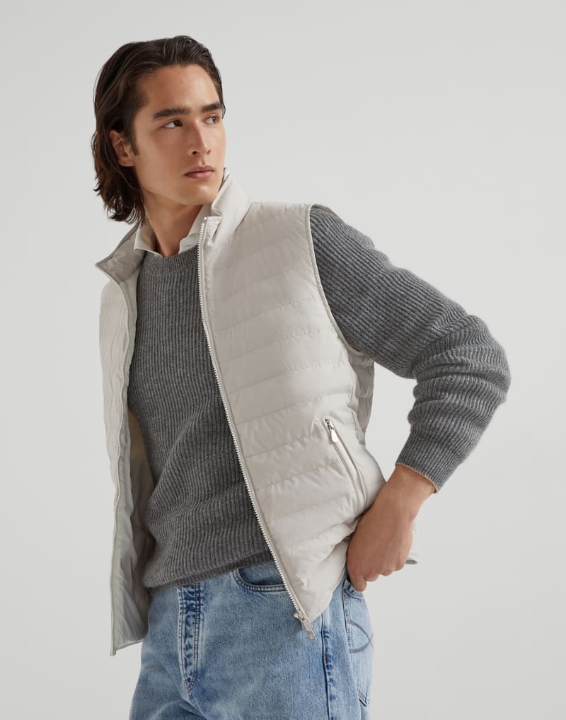 BRUNELLO CUCINELLI MEN'S ICE QUILTED ZIP FRONT VEST