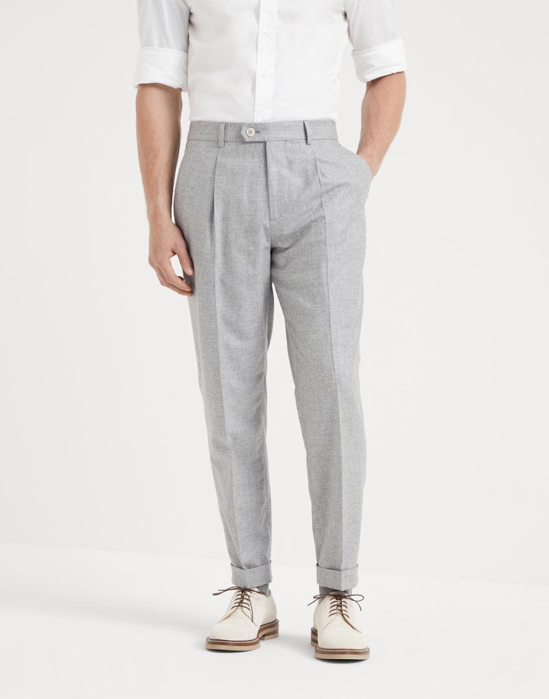BRUNELLO CUCINELLI MEN'S PEARL GREY WOOL SILK PLEATED TROUSERS