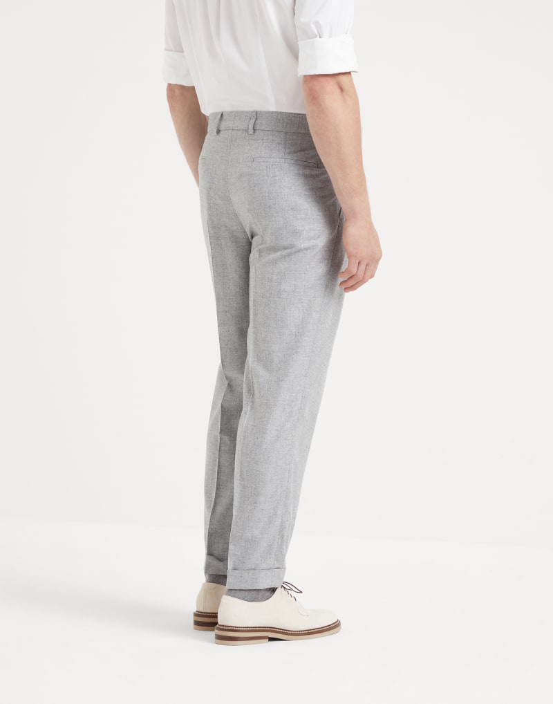 BRUNELLO CUCINELLI MEN'S PEARL GREY WOOL SILK PLEATED TROUSERS