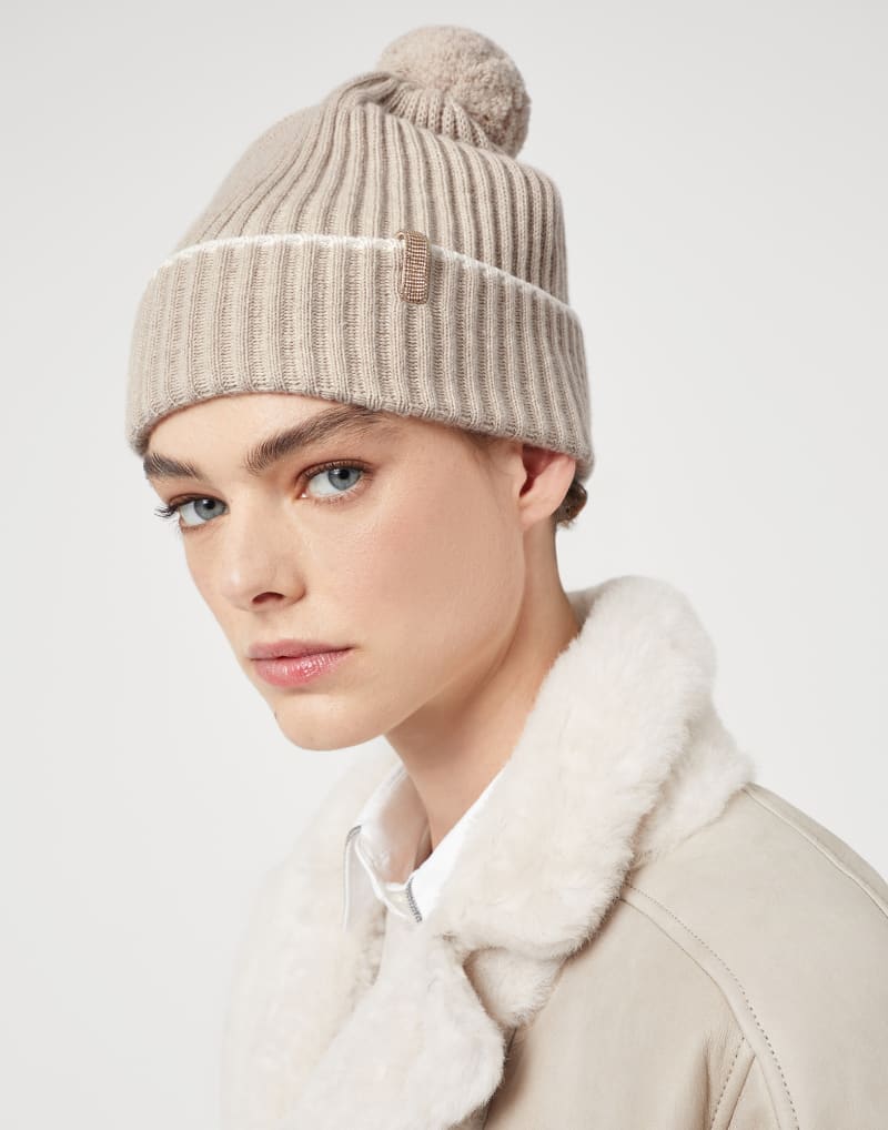 BRUNELLO CUCINELLI WOMEN'S LIGHT BROWN WOOL KNIT POMPOM HAT