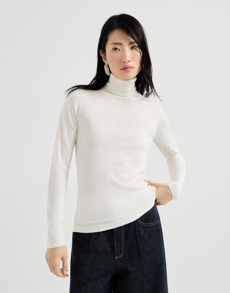BRUNELLO CUCINELLI WOMEN'S WHITE WOOL SILK TURTLENECK SWEATER