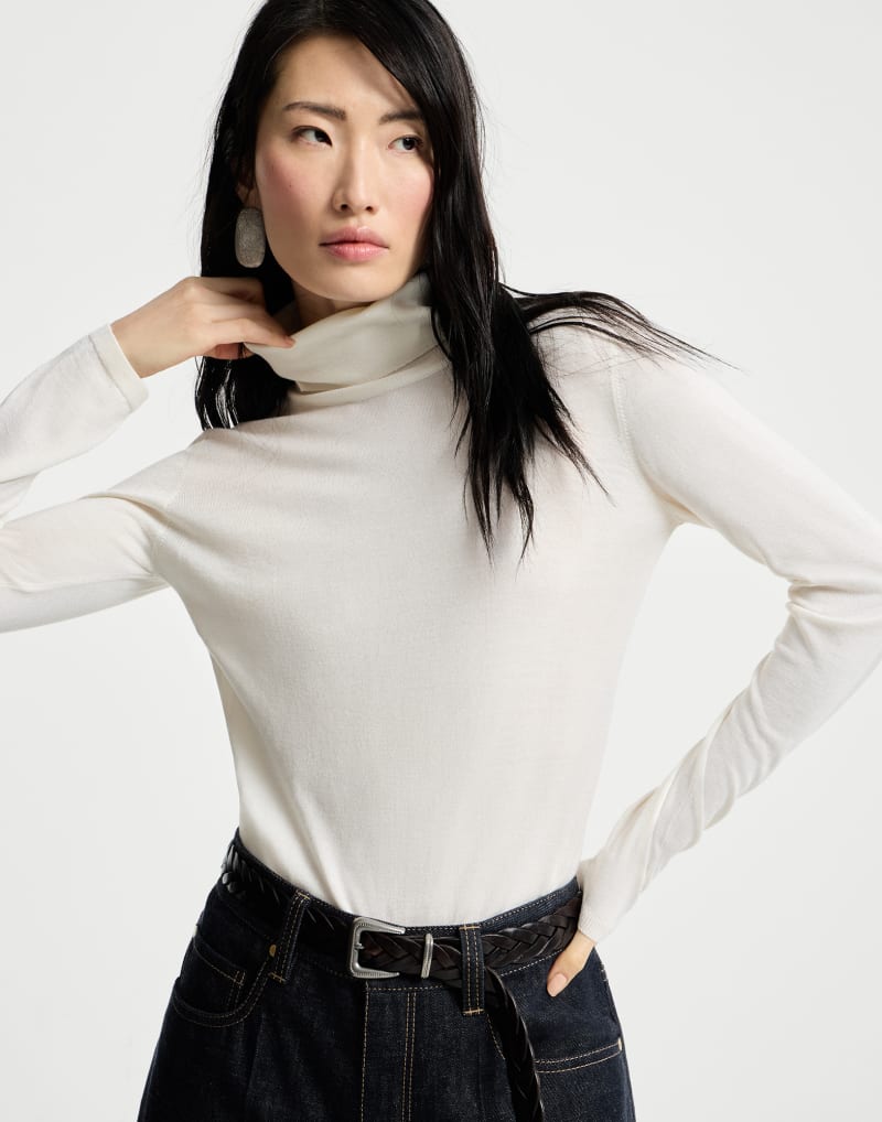 BRUNELLO CUCINELLI WOMEN'S WHITE WOOL SILK TURTLENECK SWEATER