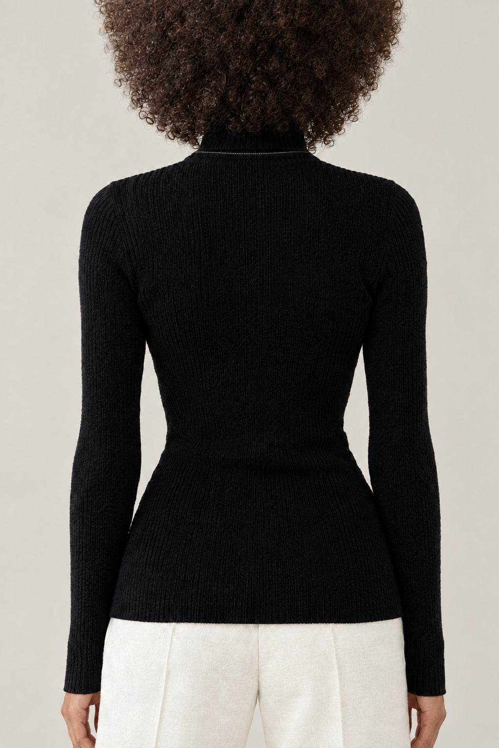 BRUNELLO CUCINELLI WOMEN'S BLACK RIBBED WOOL TURTLENECK SWEATER