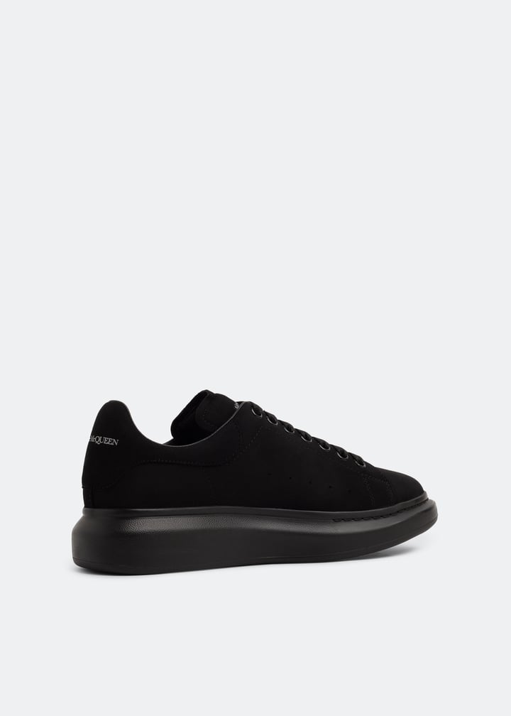 Alexander McQueen Oversized Sneaker Triple Black