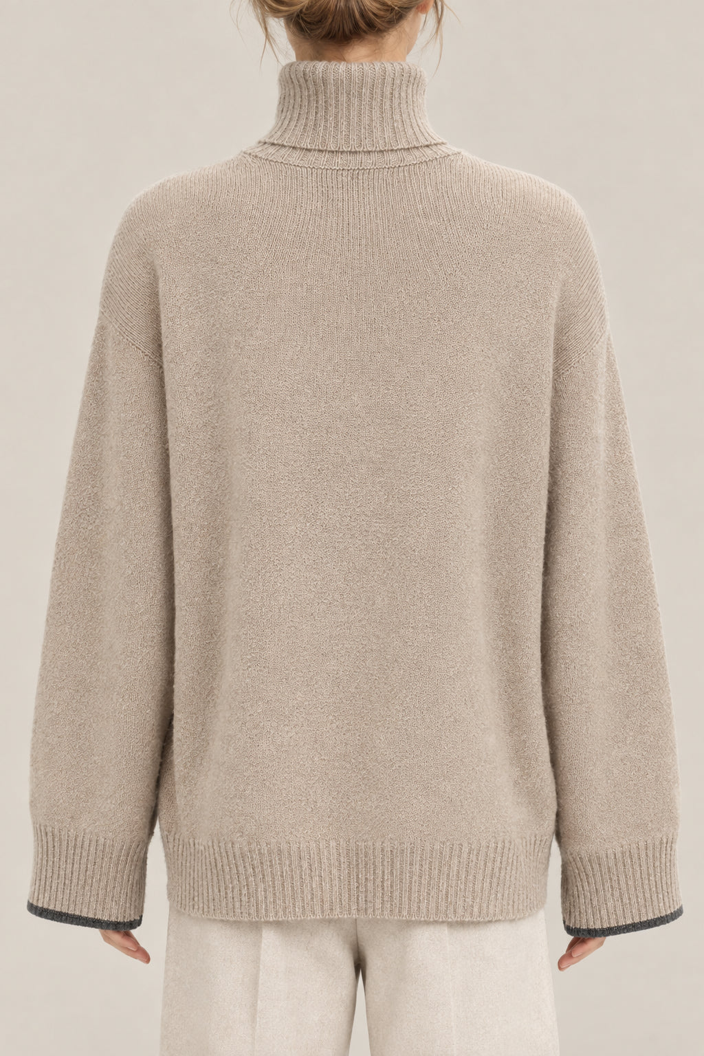 BRUNELLO CUCINELLI WOMEN'S BEIGE WOOL OVERSIZED SWEATER