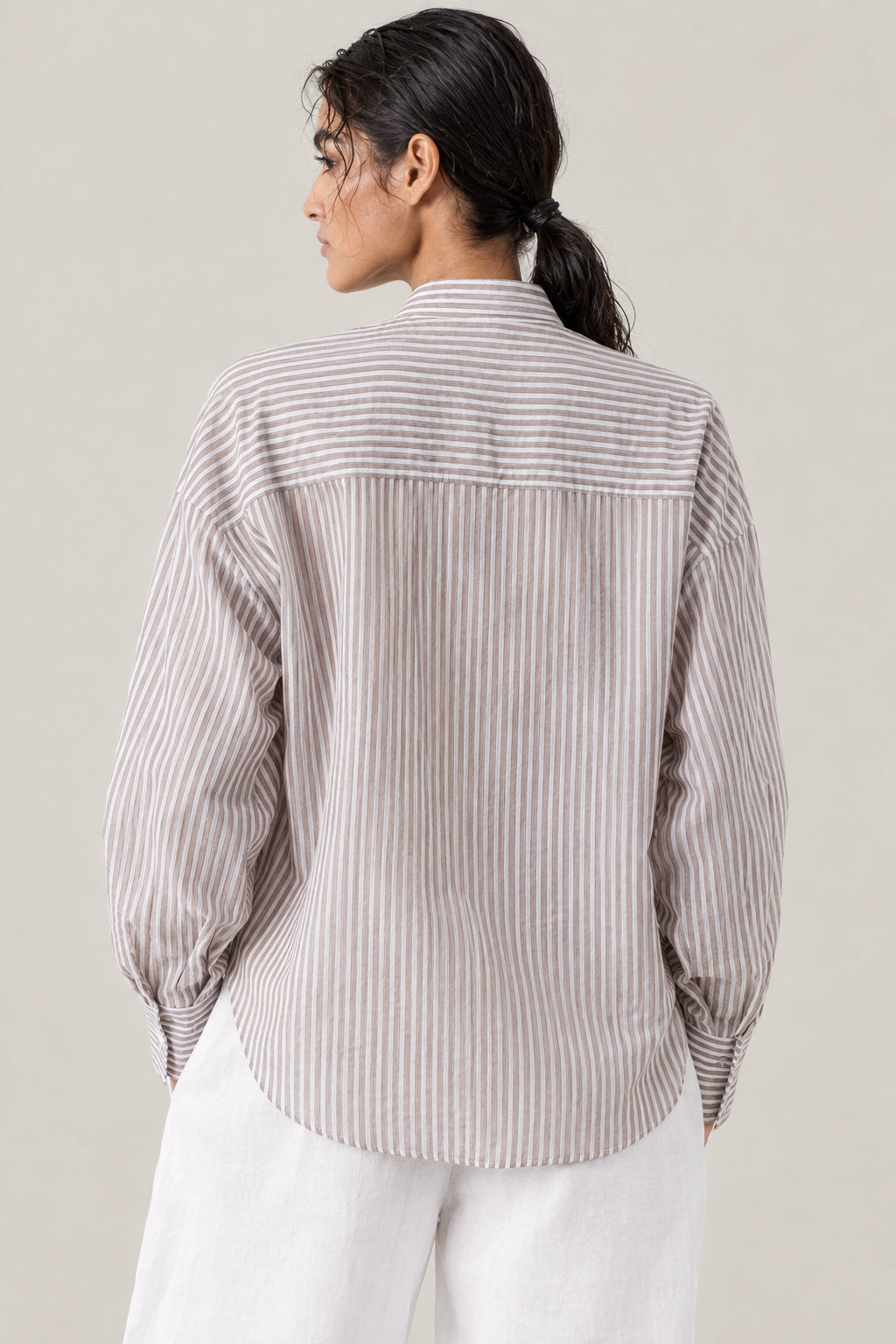 BRUNELLO CUCINELLI WOMEN'S BEIGE SILK BLEND SHIRT