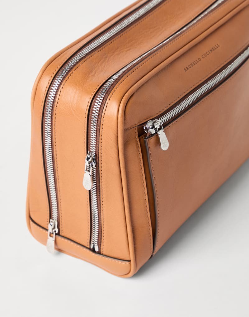 BRUNELLO CUCINELLI MEN'S COGNAC LEATHER ZIP BAG