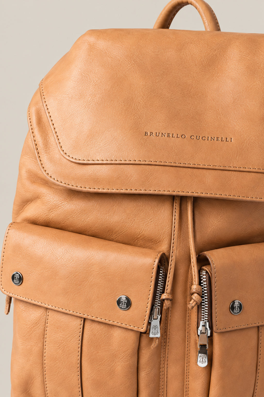 BRUNELLO CUCINELLI MEN'S NATURAL LEATHER FLAP BACKPACK