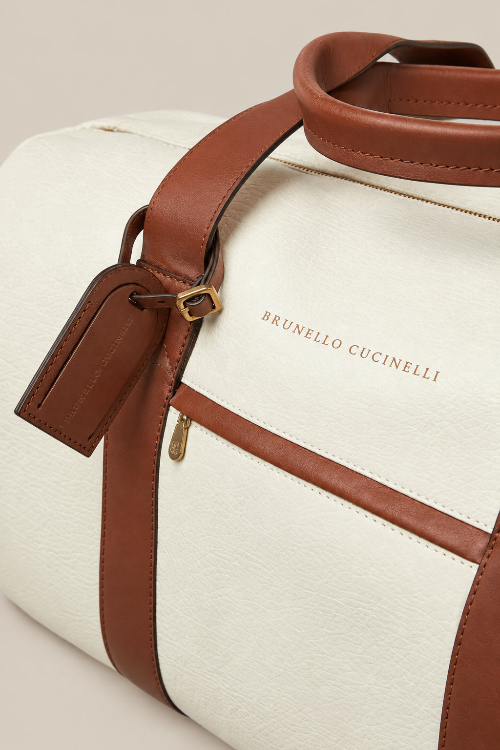 BRUNELLO CUCINELLI MEN'S WHITE LEATHER DUFFLE BAG