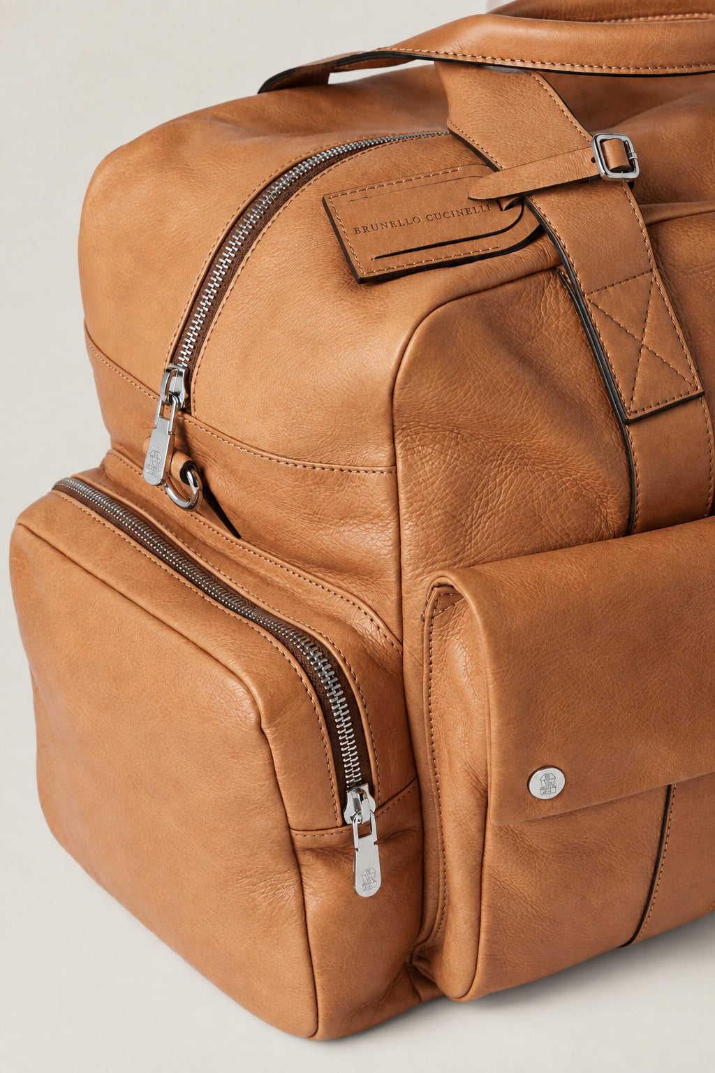BRUNELLO CUCINELLI MEN'S NATURAL LEATHER UTILITY BAG