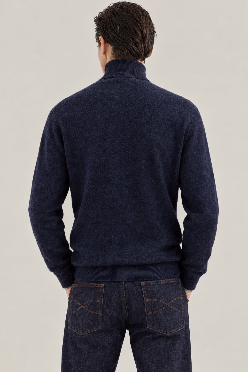 BRUNELLO CUCINELLI MEN'S NAVY WOOL TURTLENECK SWEATER
