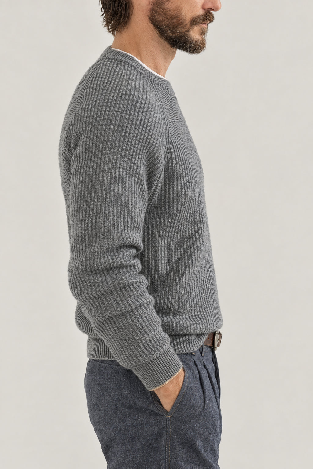 BRUNELLO CUCINELLI MEN'S DARK GREY WOOL SWEATER