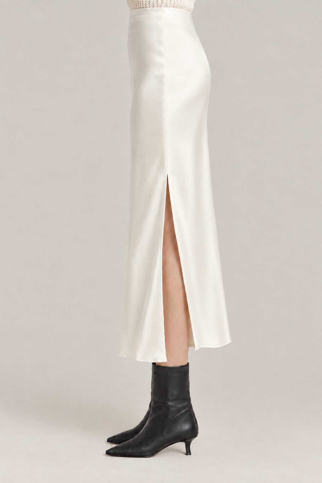 BRUNELLO CUCINELLI WOMEN'S OFF WHITE SLIT MIDI SKIRT