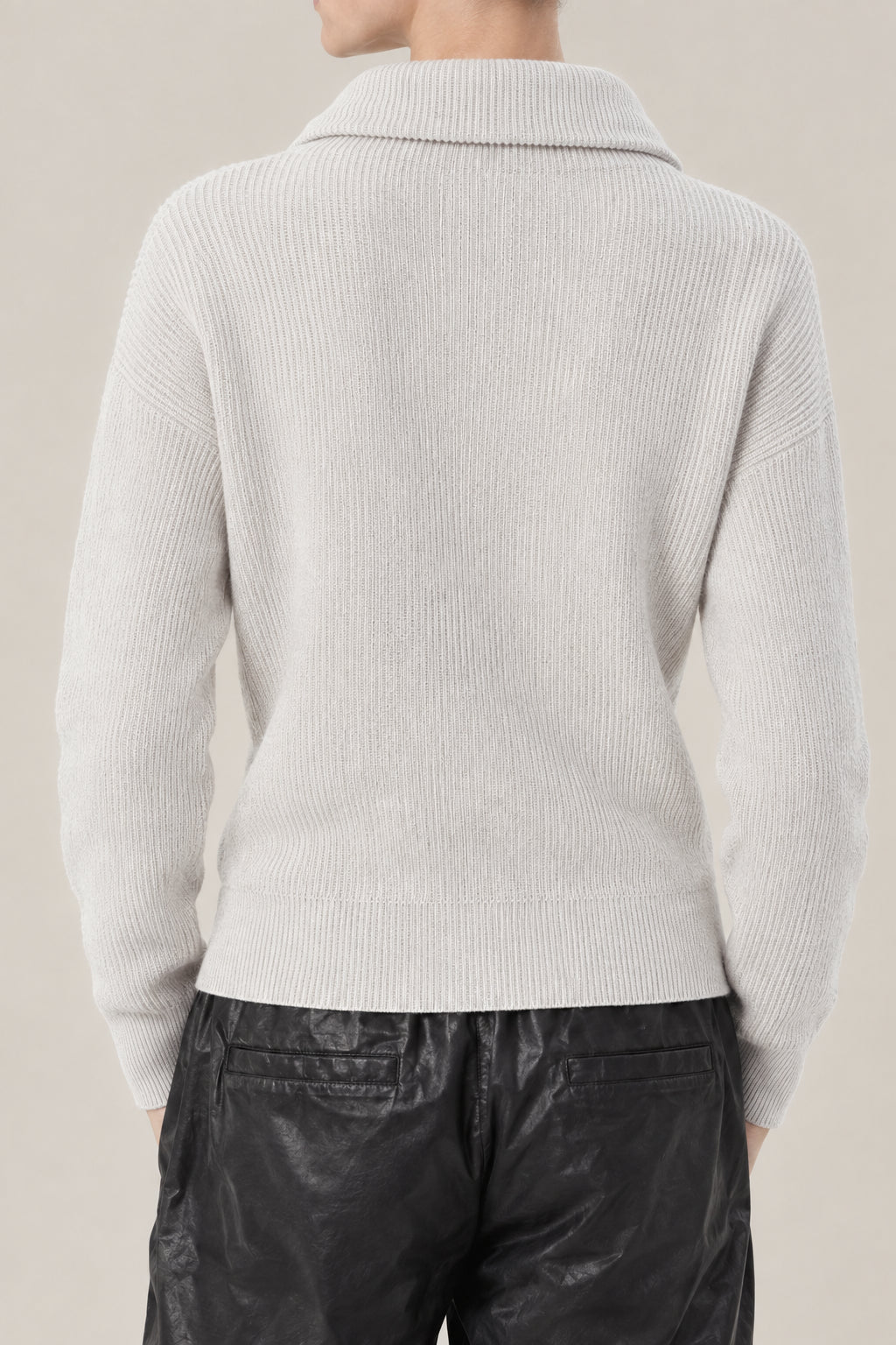 BRUNELLO CUCINELLI WOMEN'S ICE WHITE WOOL HALF ZIP SWEATER