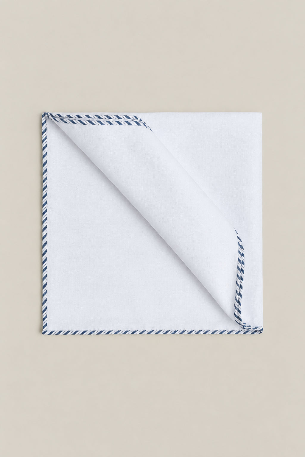 BRUNELLO CUCINELLI MEN'S WHITE COTTON POCKET SQUARE
