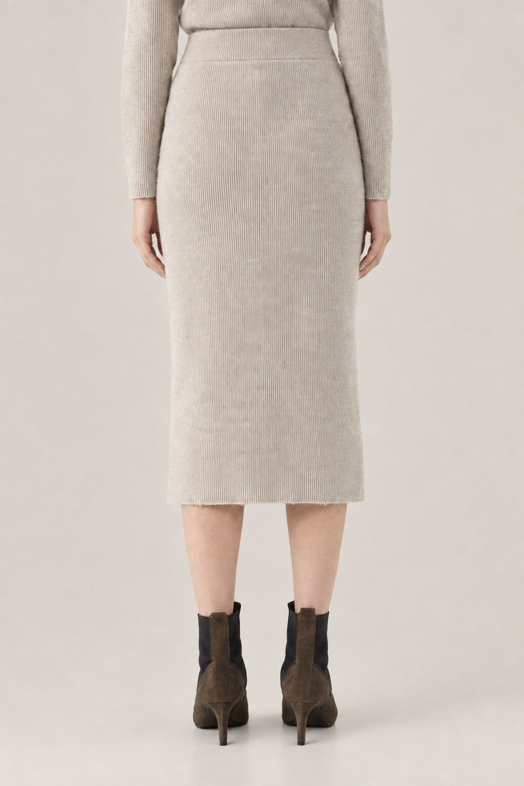 BRUNELLO CUCINELLI WOMEN'S FEATHER WOOL SILK RIBBED KNIT SKIRT