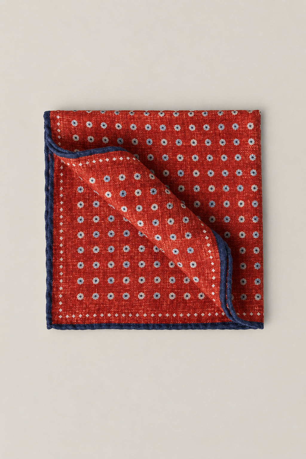 BRUNELLO CUCINELLI MEN'S CARROT NAVY SILK PATTERNED POCKET SQUARE