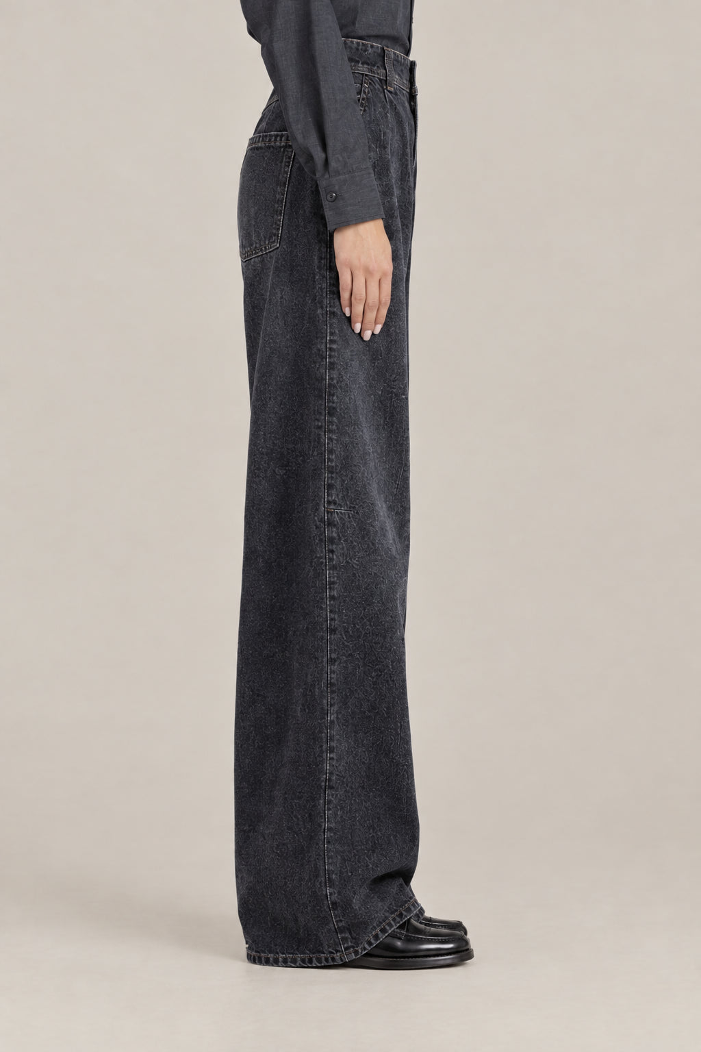 BRUNELLO CUCINELLI WOMEN'S BLACK STONE DENIM WIDE LEG PANTS