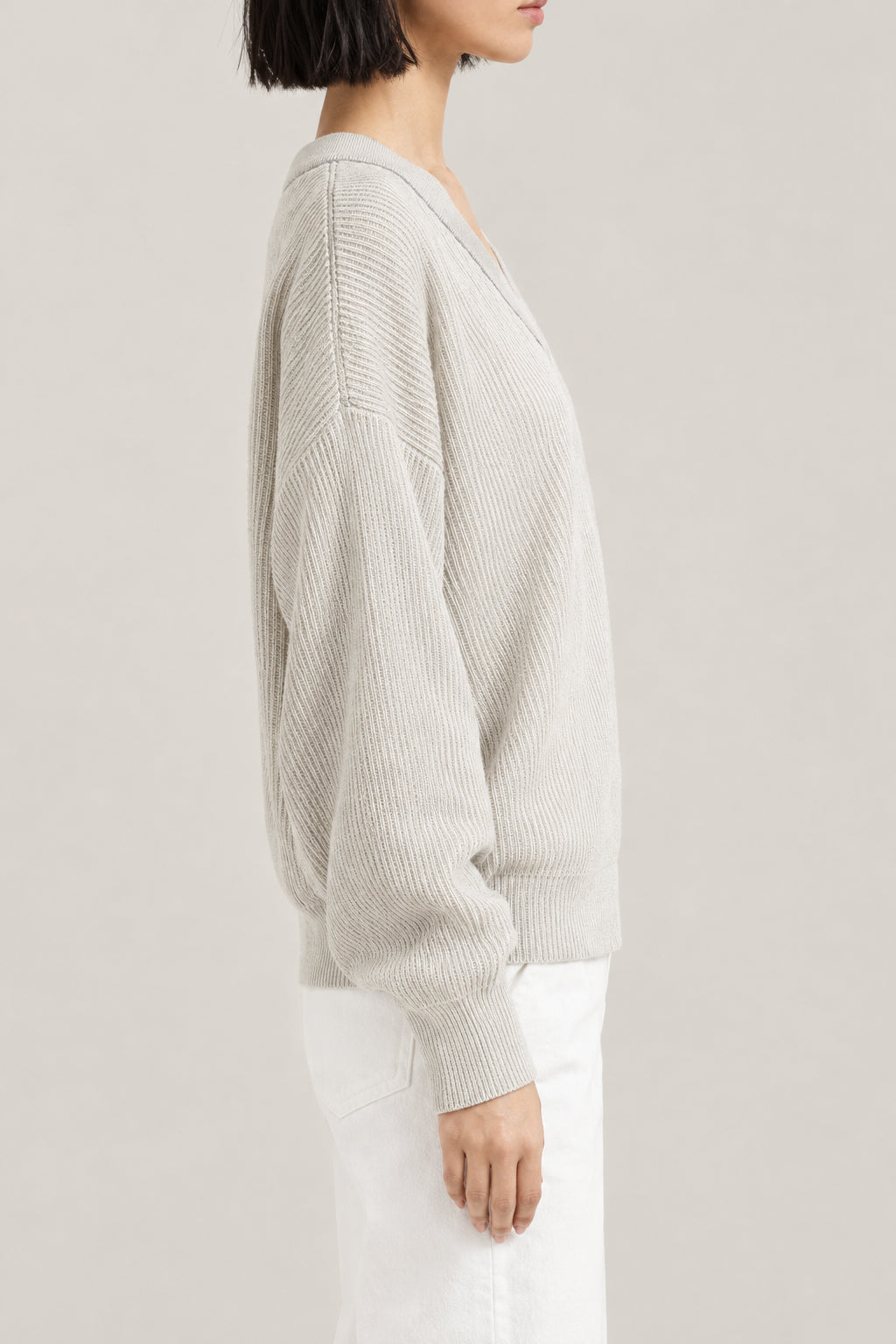 BRUNELLO CUCINELLI WOMEN'S ICE WHITE RIBBED V NECK SWEATER