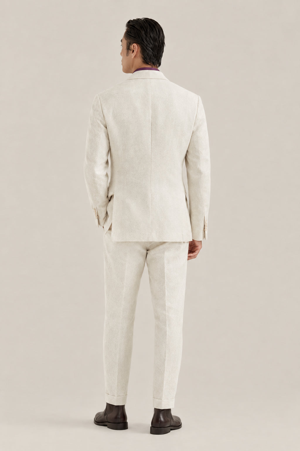 BRUNELLO CUCINELLI MEN'S ENGLISH WHITE COTTON LINEN SUIT