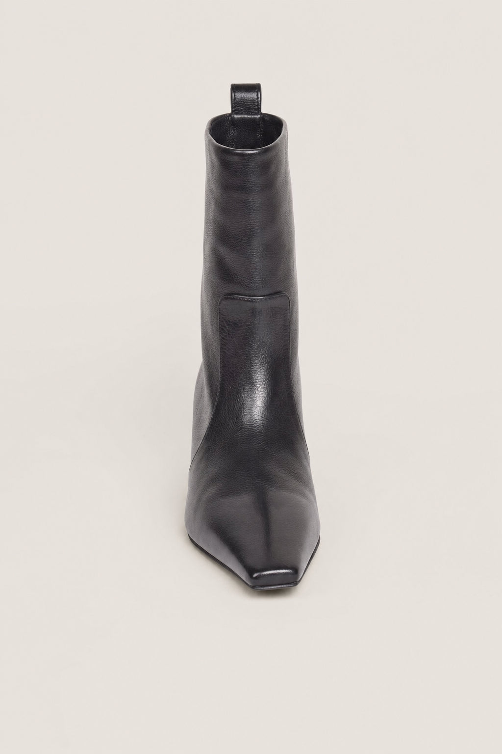 BRUNELLO CUCINELLI WOMEN'S NERO LEATHER POINTED TOE ANKLE BOOTS