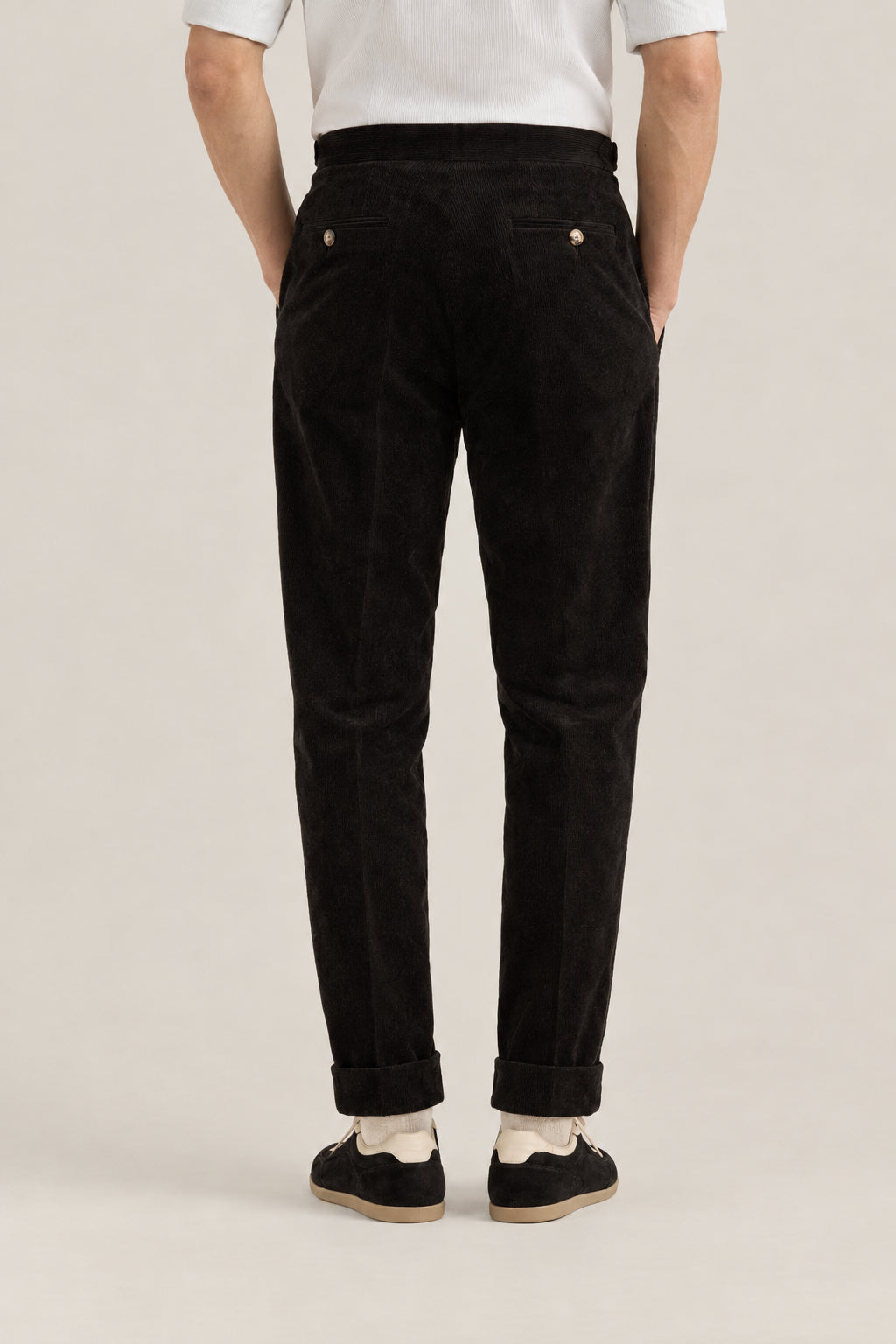 BRUNELLO CUCINELLI MEN'S BLACK COTTON WOOL BLEND PLEATED TROUSERS