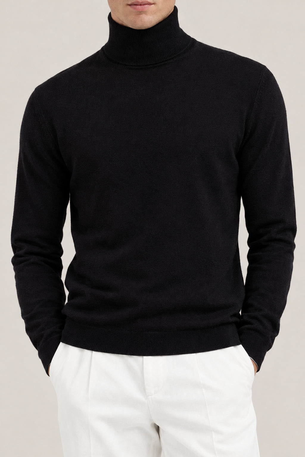 BRUNELLO CUCINELLI MEN'S BLACK WOOL TURTLENECK SWEATER