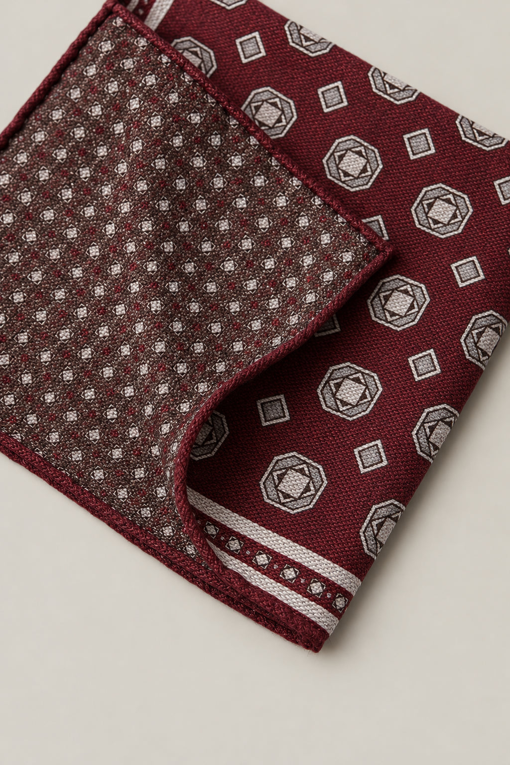 BRUNELLO CUCINELLI MEN'S POCKETSQUARE