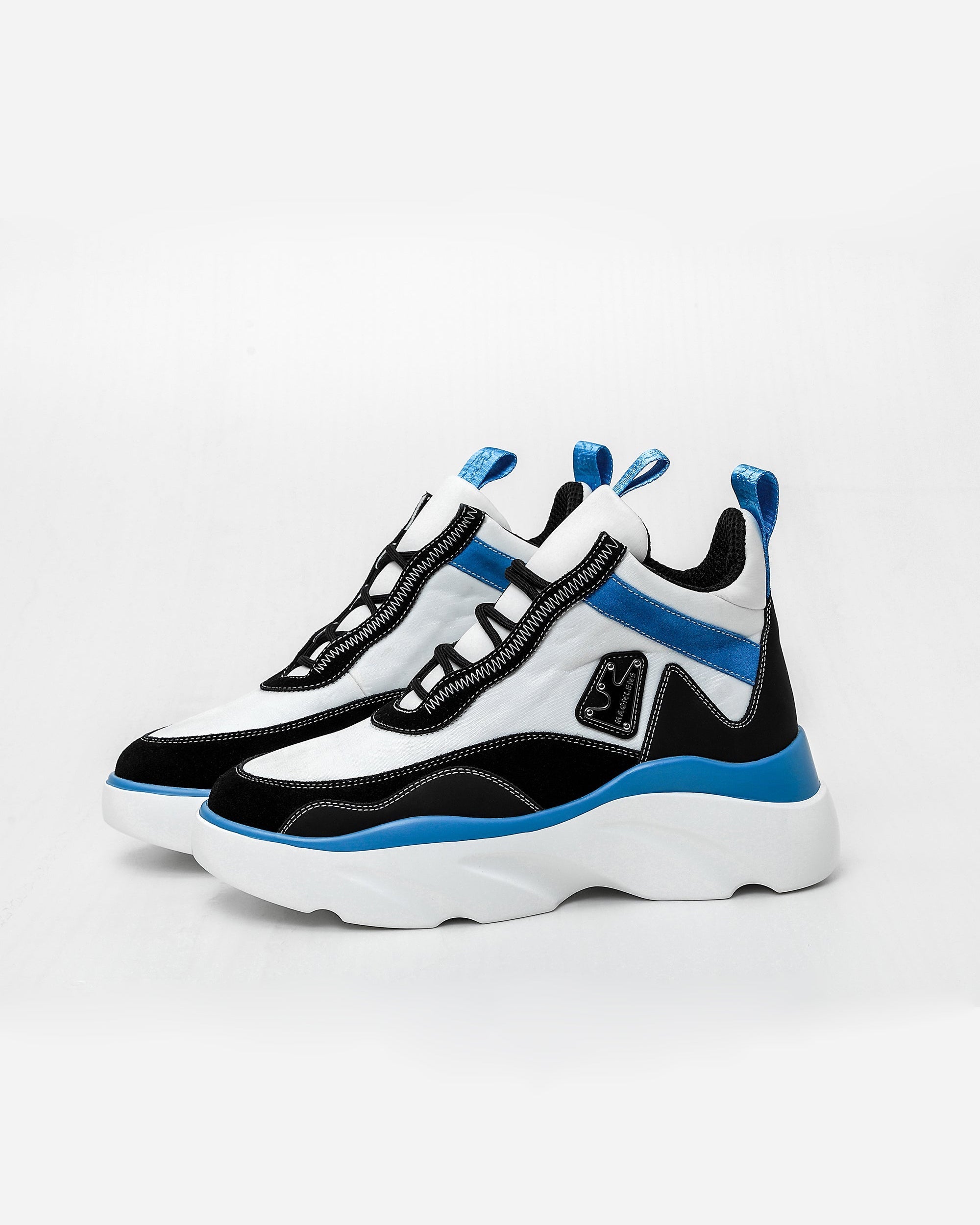 Moon Hikers