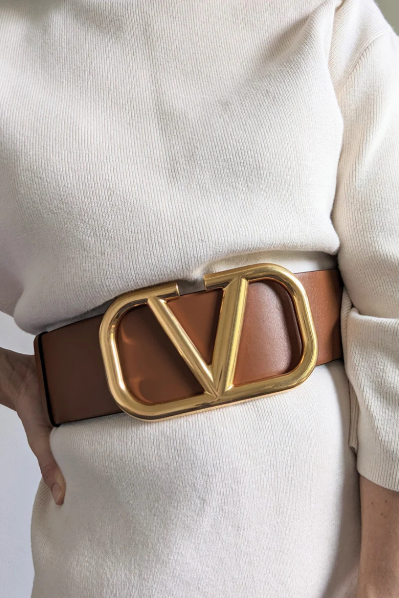 Valentino Garavani Vlogo Box Leather Belt - Beige display picture 1