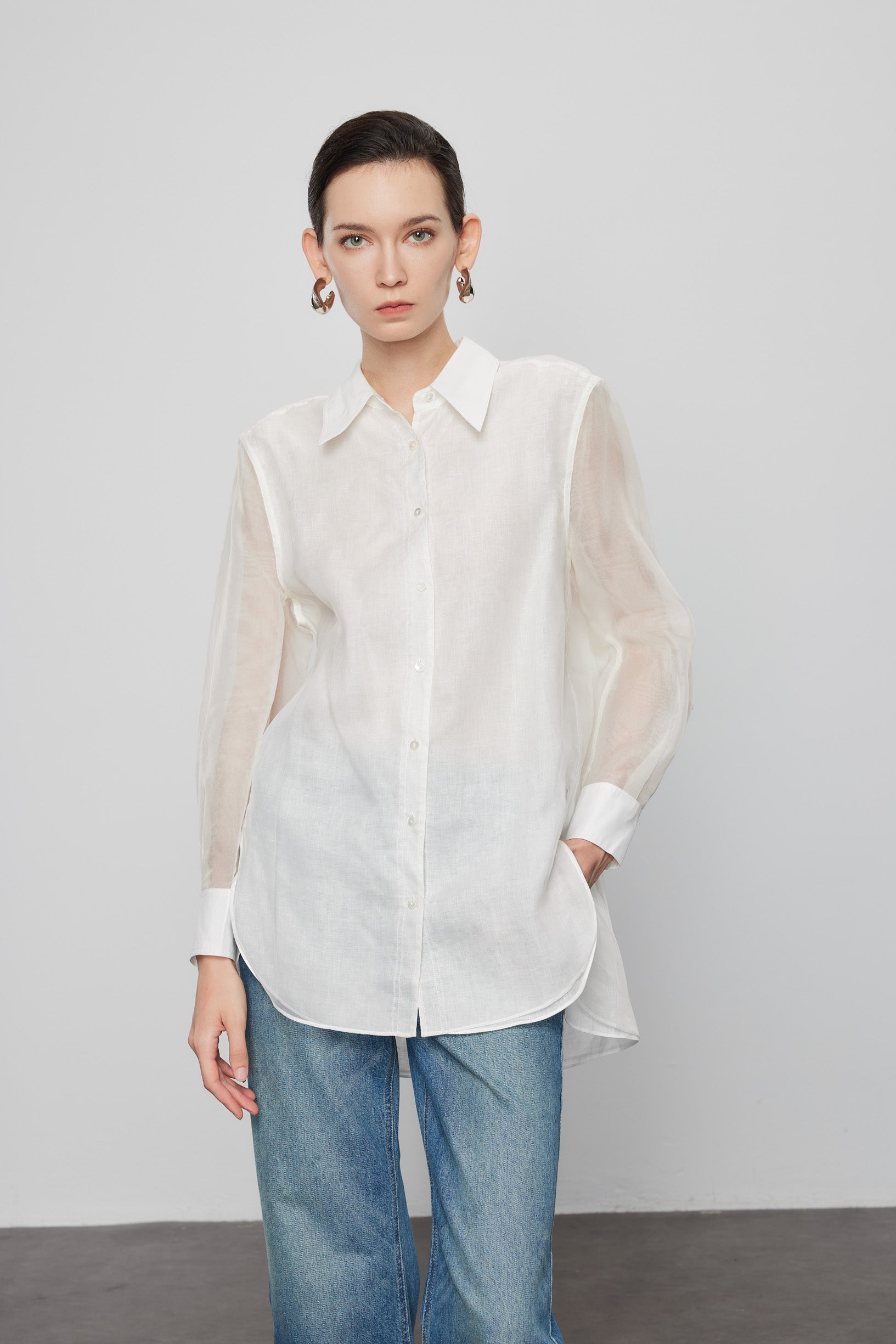 Max Simple Linen and Silk Reversible Shirt White