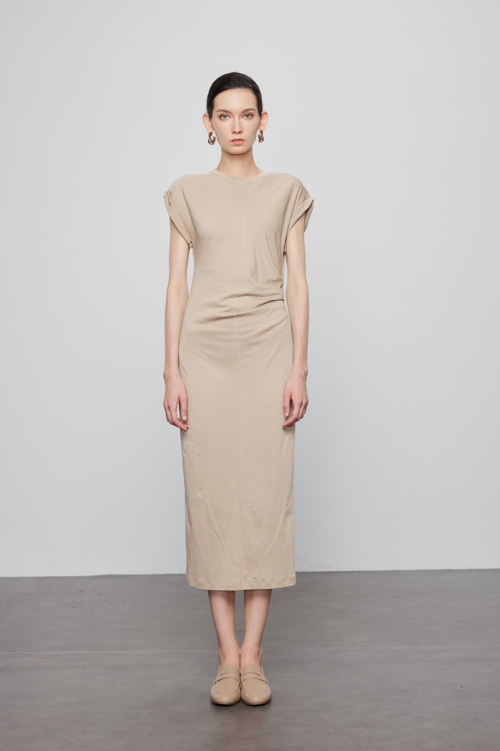 Max Simple Flutter-Sleeve Pleated Waist Dress Khaki