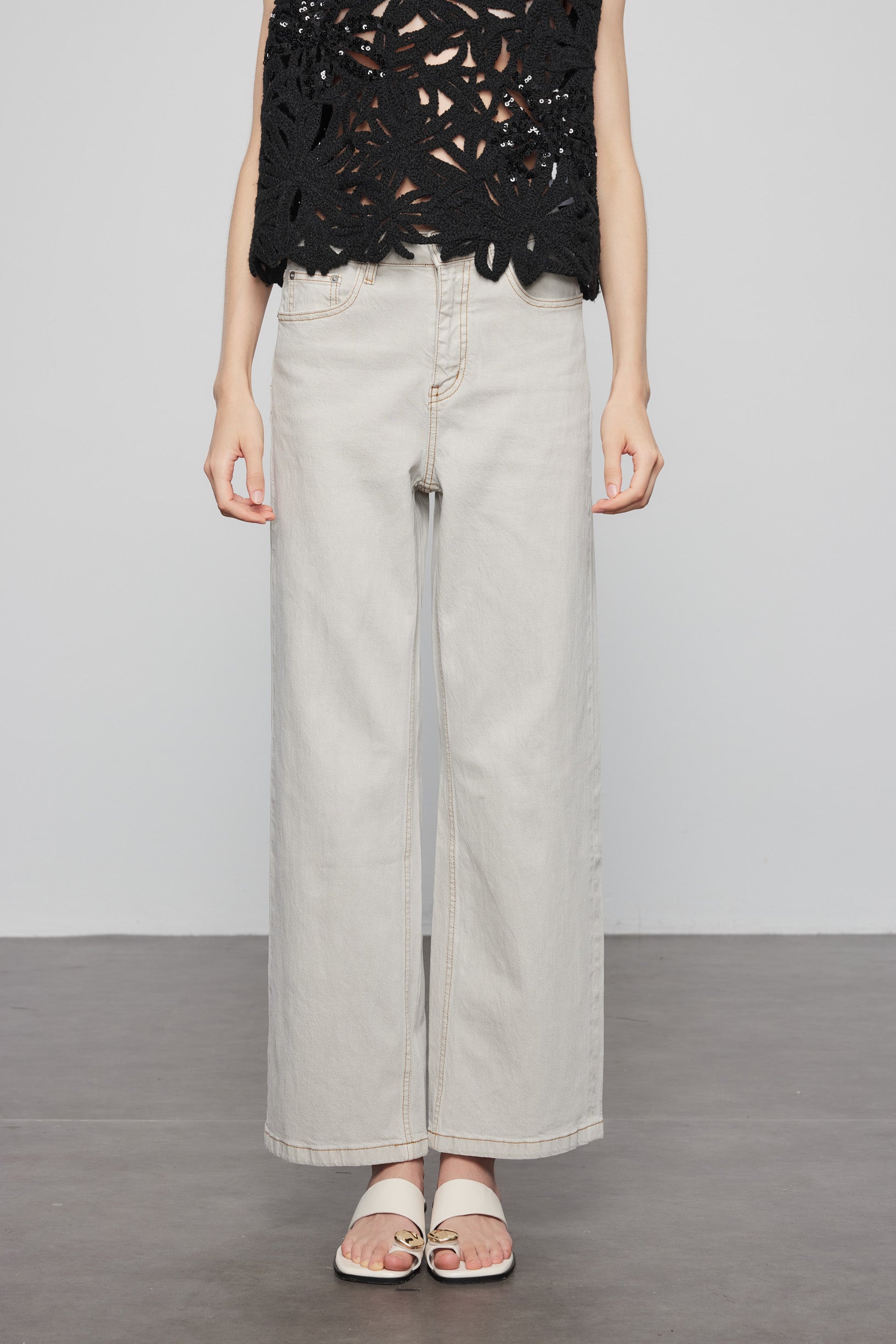 Max Simple Straight Jeans Light Grey