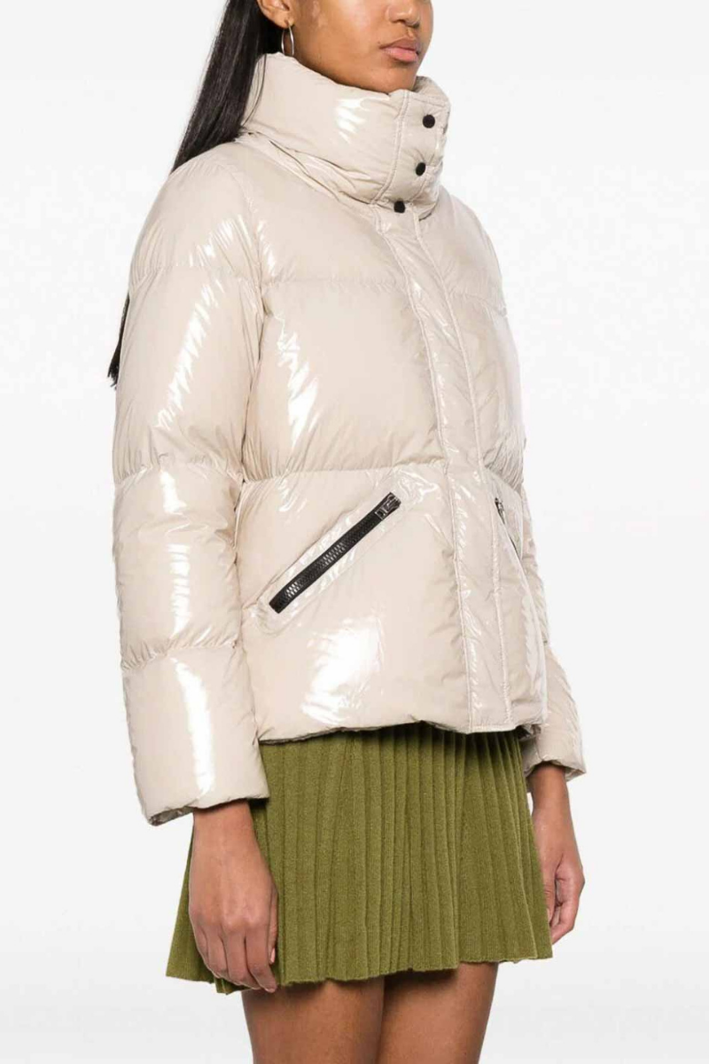 Herno Woman's Funnel-Neck Puffer Jacket