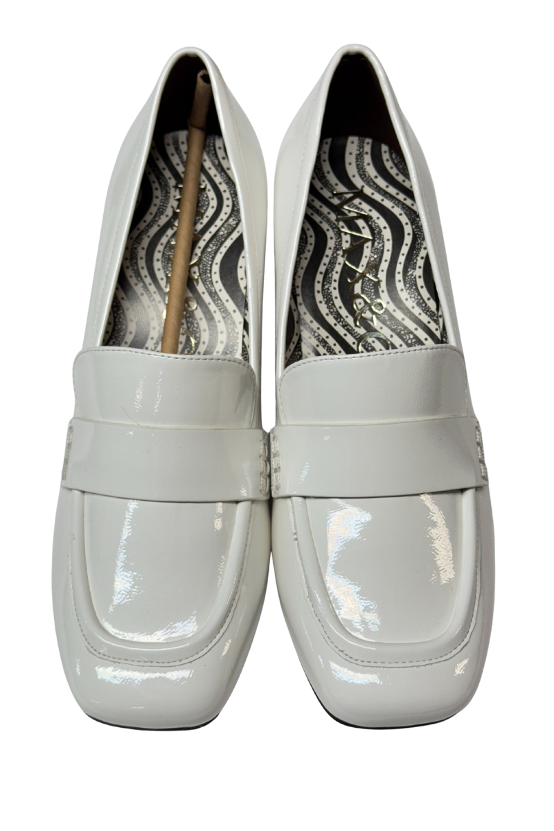 Max&Co White Patent Leather Low-Heel Pumps