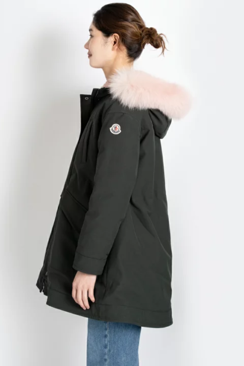 Moncler
KAMELVA GIUBBOTTO