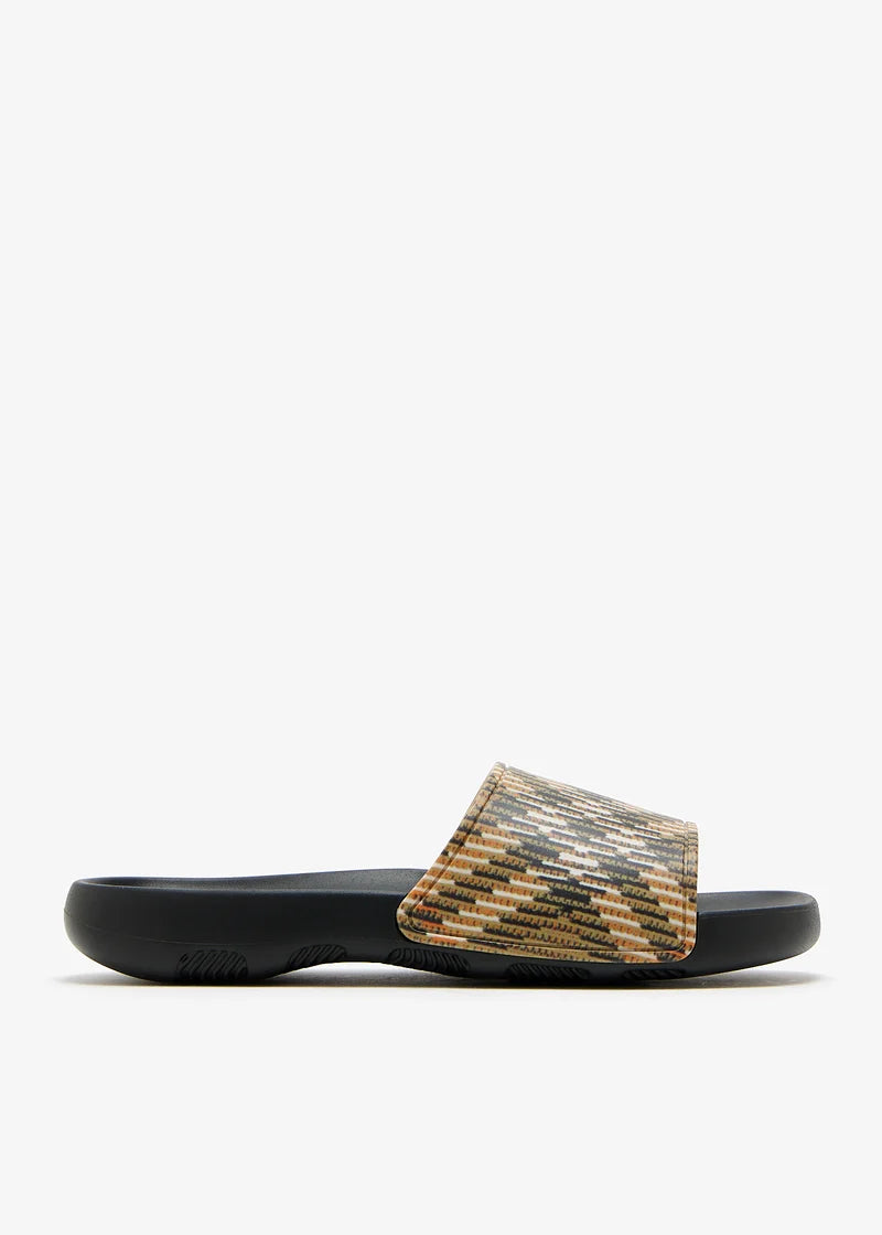 Burberry BROWN Slides Dive (M)
