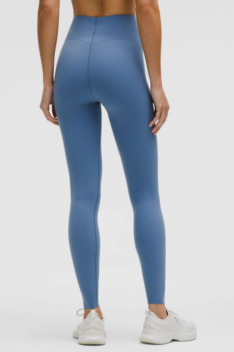 Lululemon Glow Up Super-High-Rise Tight 28"
Washed Denim