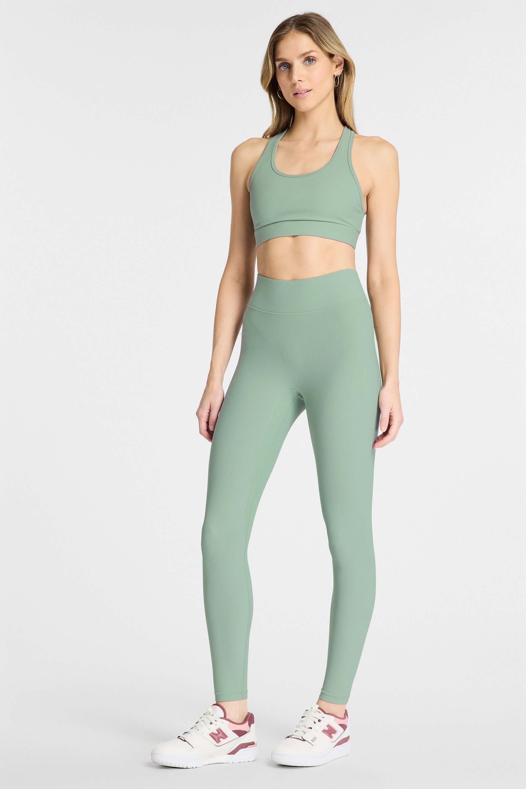 Center Stage Rib Legging - Chinois Green