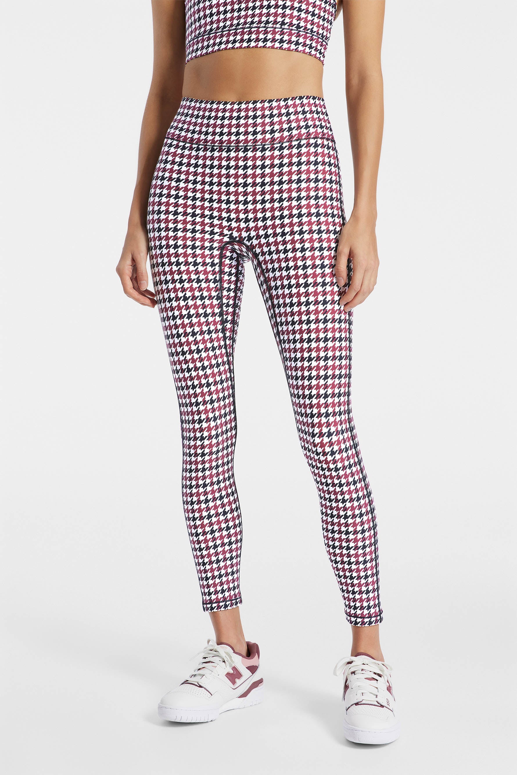 Center Stage Legging - Cordovan Houndstooth