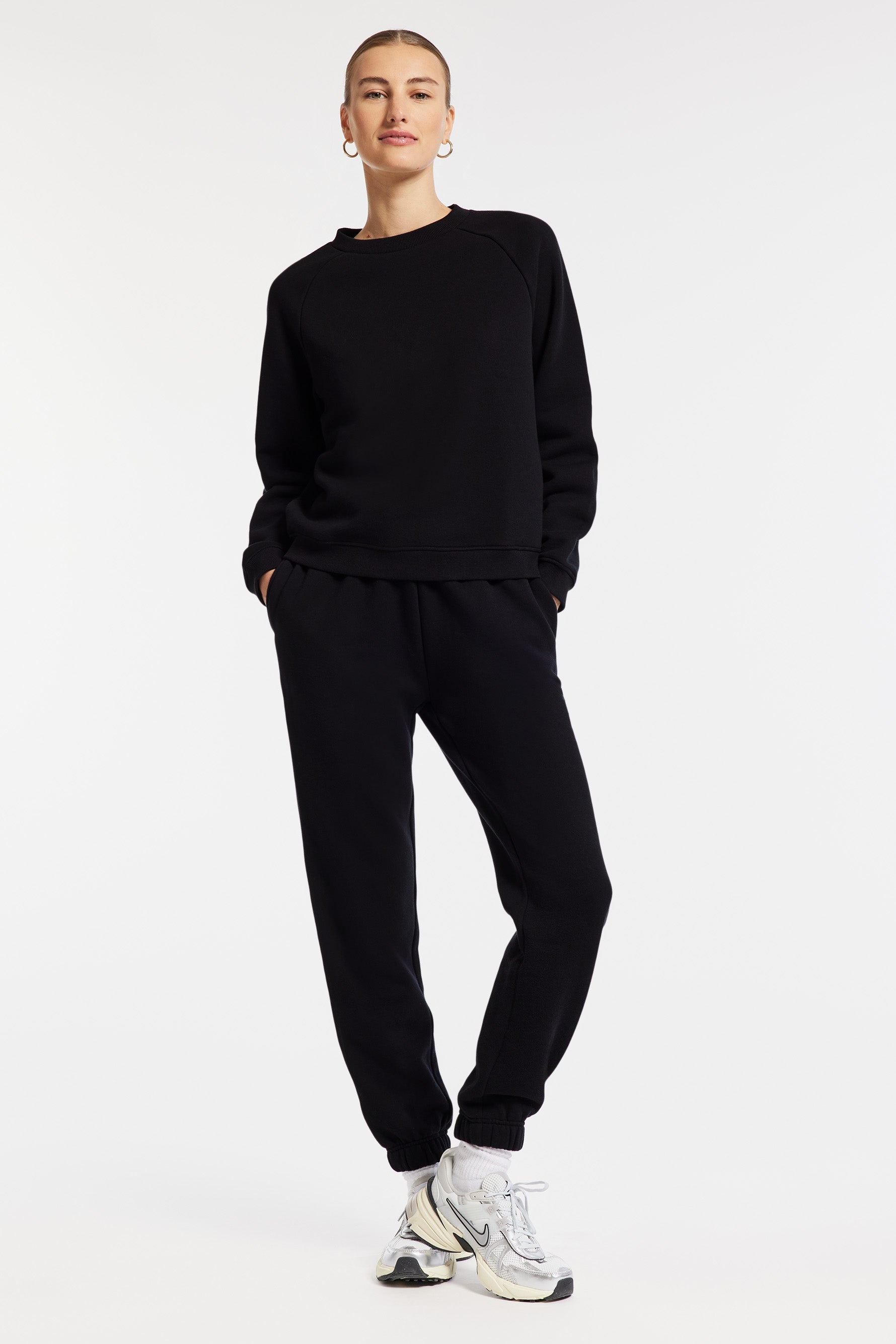 Weekend Fleece Jogger - Black