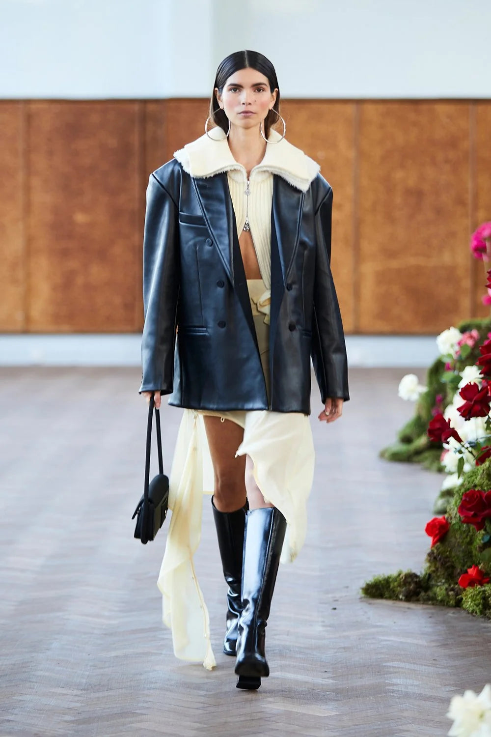 House of Sunny Double Collar Peggy