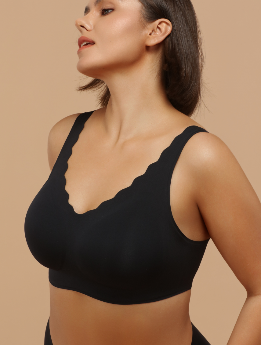 Airlite Breathable Seamless Bra with Scallop Edges