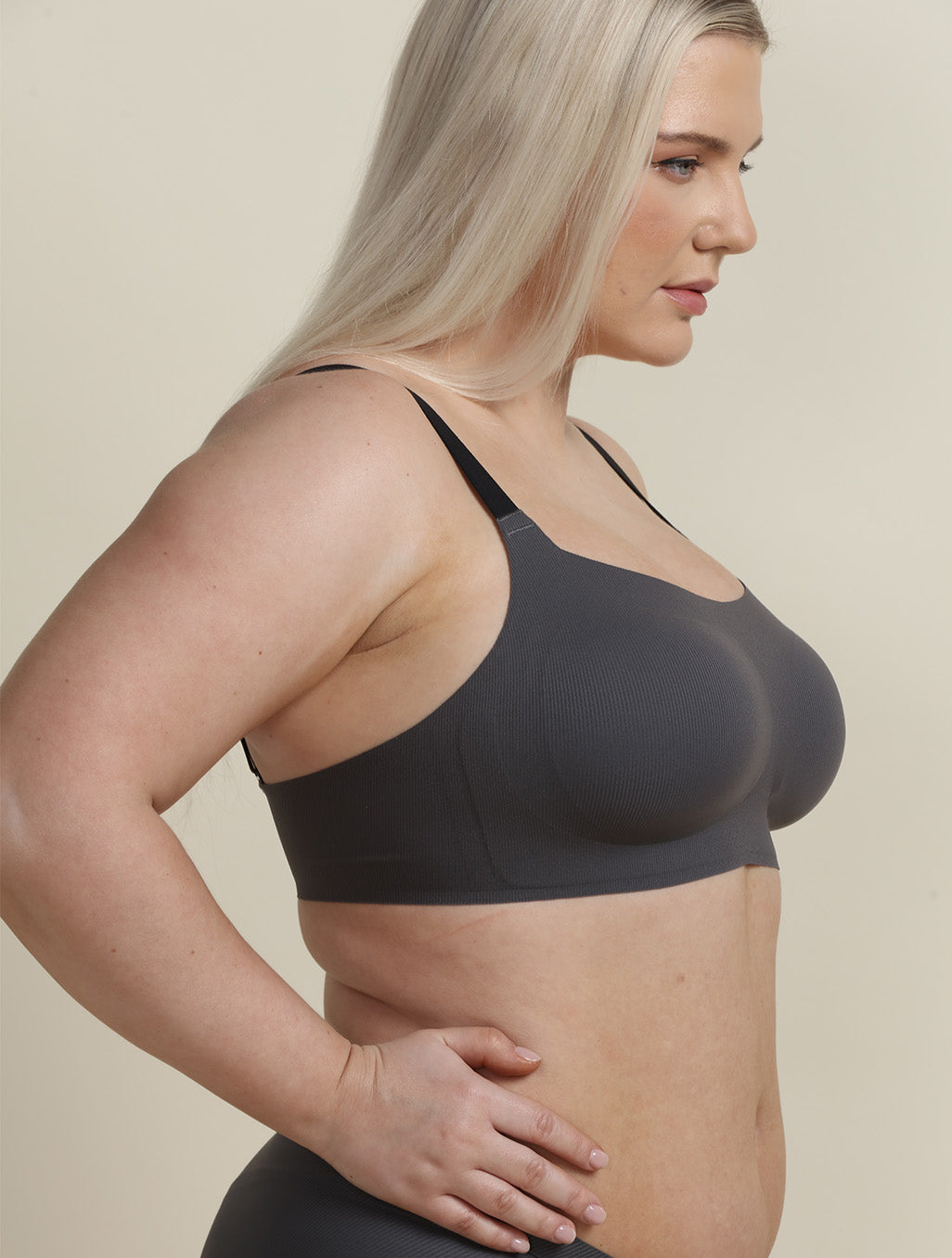 Comfelie Airlite Breathable Colored Strap Bra with Vertical Stripes