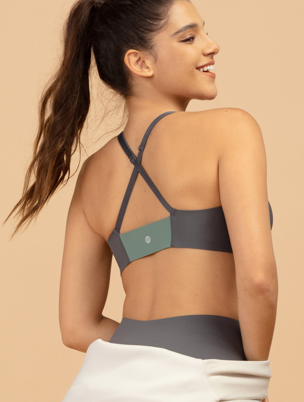 Comfelie Aero Poise Contrast Color Cross Back Sports Bra