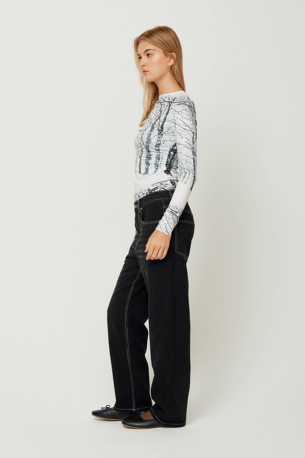 House of Sunny Out Of Town Second Skin