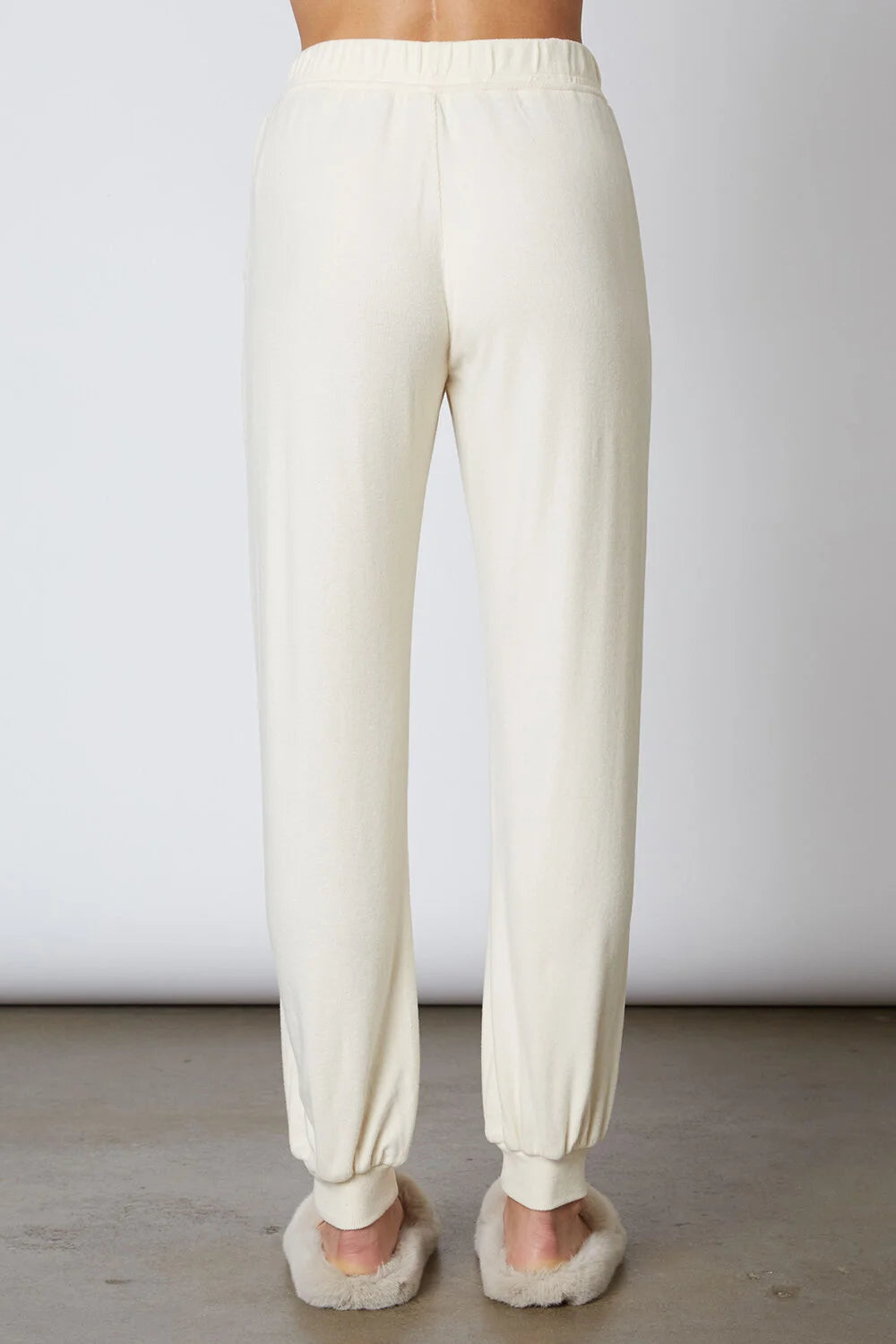 NIA Ribbed Hacci Jogger - Oatmilk