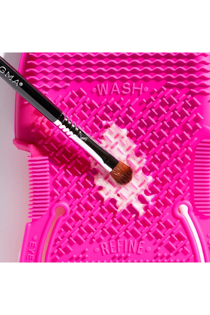 Sigma Spa¨ Express Brush Cleaning Glove