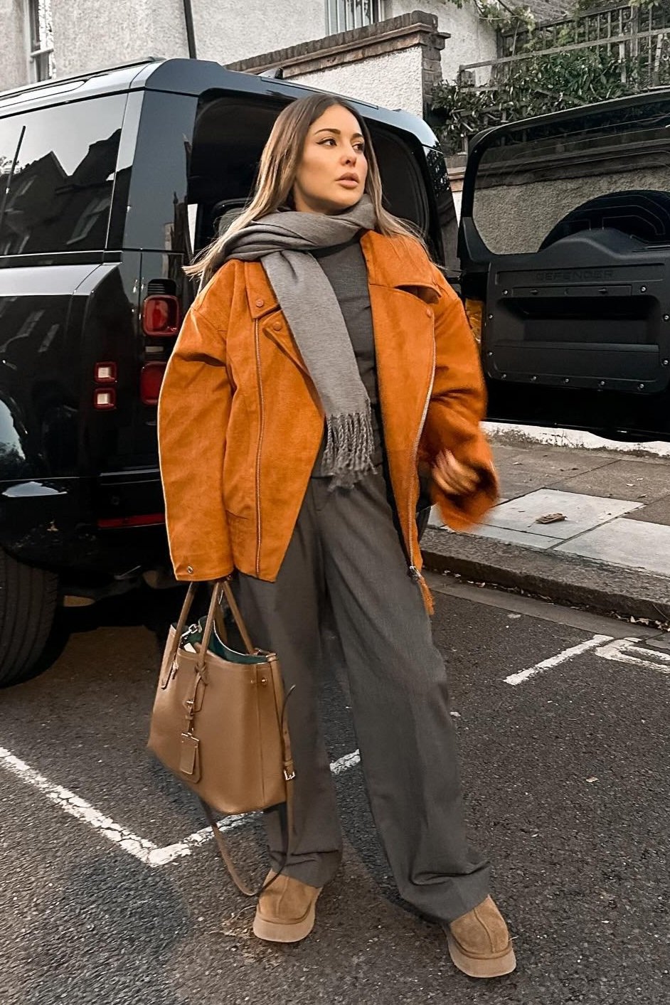 @louise.thompson in House of Sunny The Hybrid Jacket - Tobacco